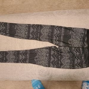 Medium black Nike skinny yoga pants